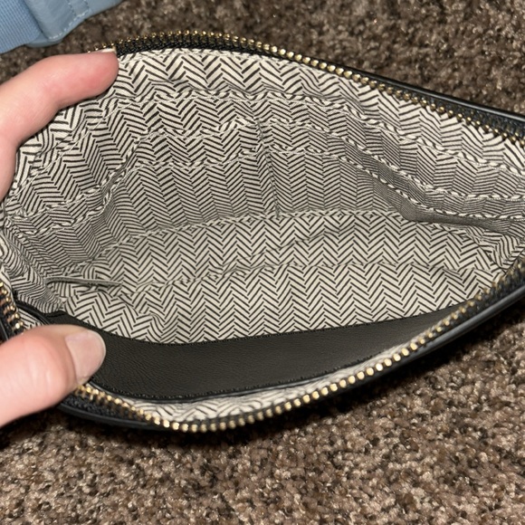 Wristlet - Picture 2 of 3